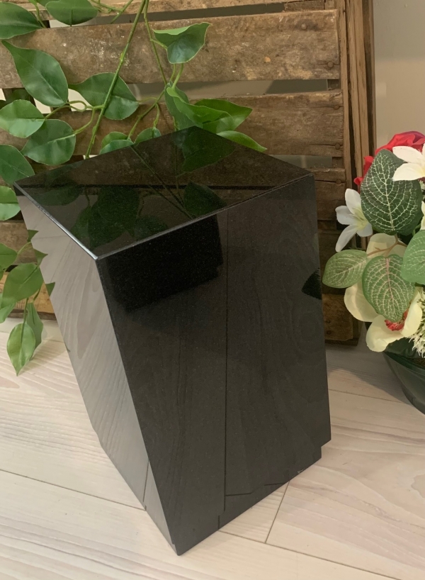 A SCELLER - GRANIT NOIR